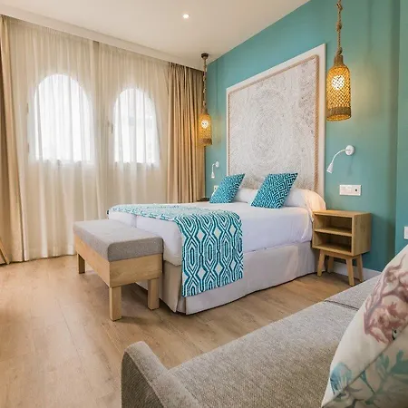 Occidental Playa فندق 4*