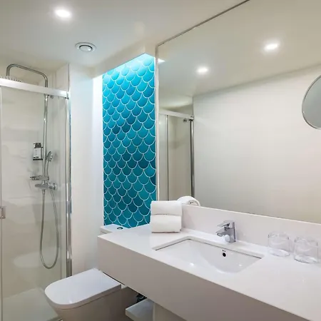 מלון Occidental Playa 4*