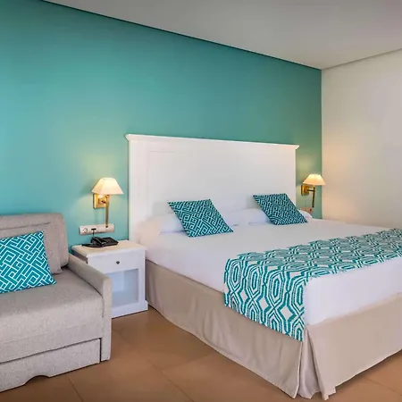מלון Occidental Playa 4*