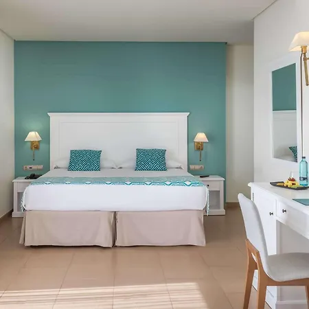 Occidental Playa Szálloda 4*