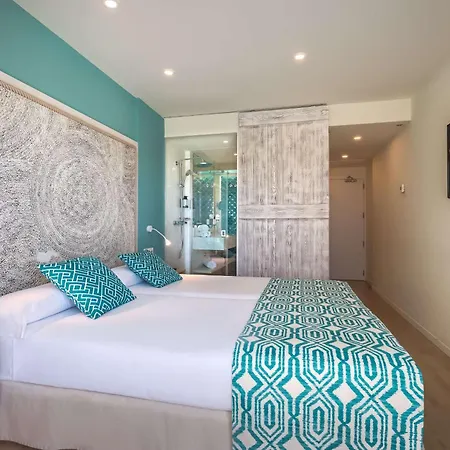 Occidental Playa توريمولينوس