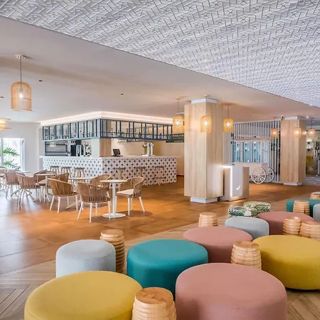 Occidental Playa Hotel 4*