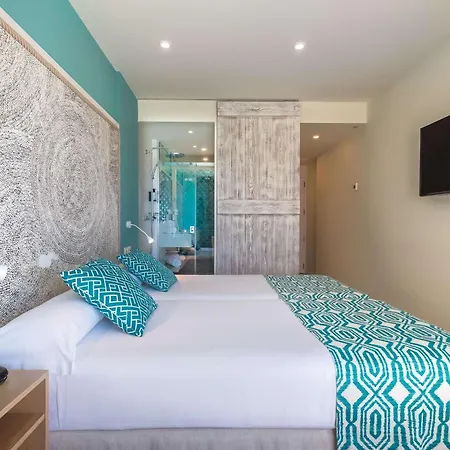 Occidental Playa Hotel 4*