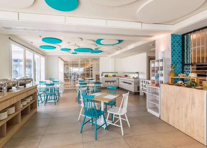 Occidental Playa Hotel 4*