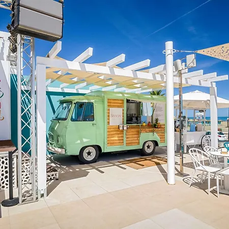 Occidental Playa מלון טורמולינוס