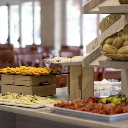 Occidental Playa 4* טורמולינוס